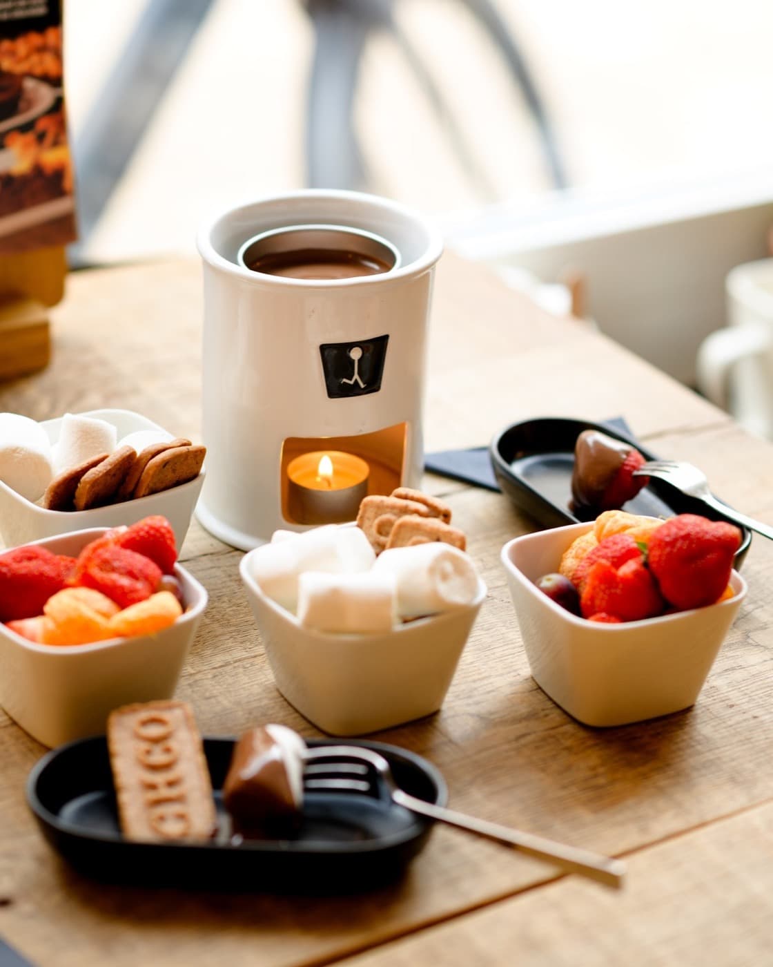 Warme chocolademelk met slagroom